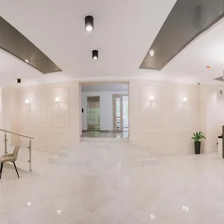 Hotel оранта *