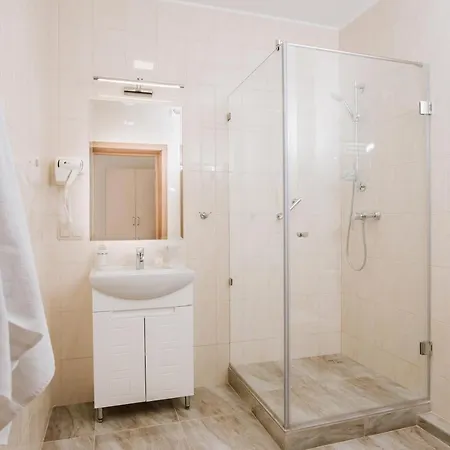 Hotel оранта *
