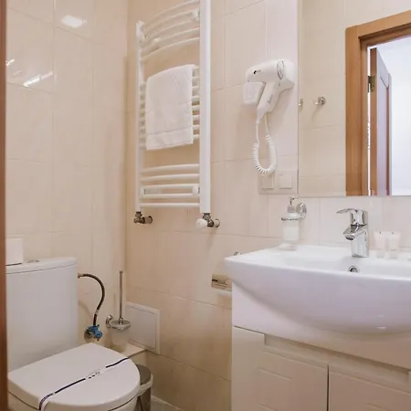 оранта Hotel *